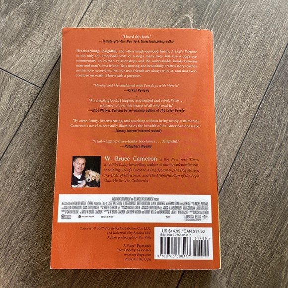 A Dog’s Purpose Book - Picture 2 of 2